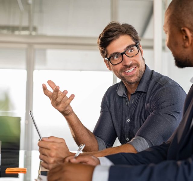 businessman-discussing-project-with-colleague-2021-08-30-02-20-37-utc.jpg